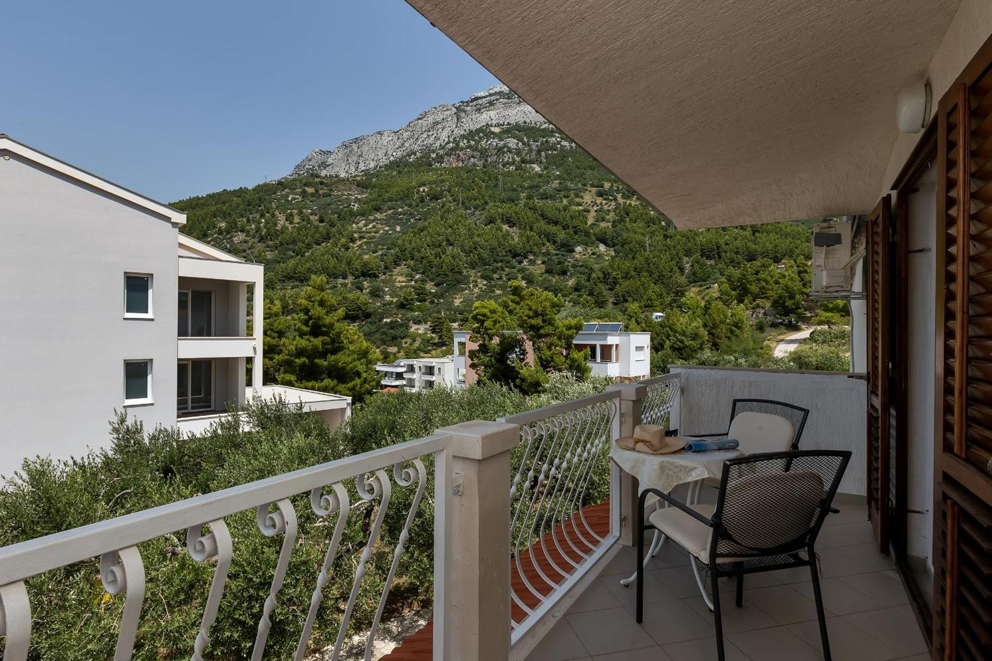 Apartments Ana Baška Voda Extérieur photo