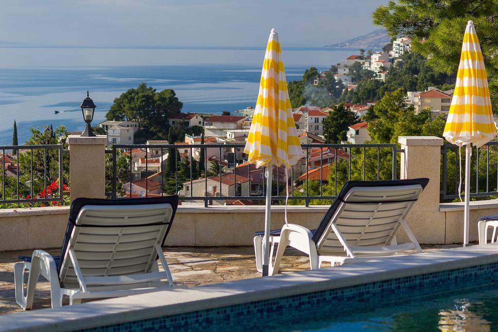 Apartments Ana Baška Voda Extérieur photo